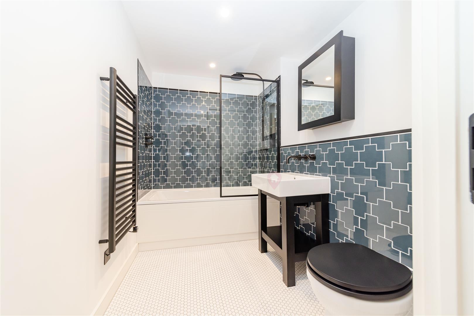 5 Wheatfield Way, KINGSTON UPON THAMES